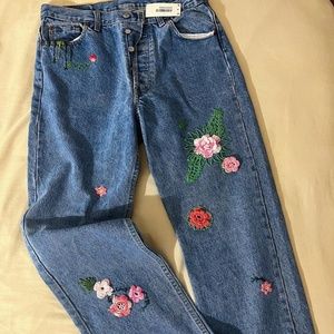 LEVIS AUTHORIZED VINTAGE JEANS